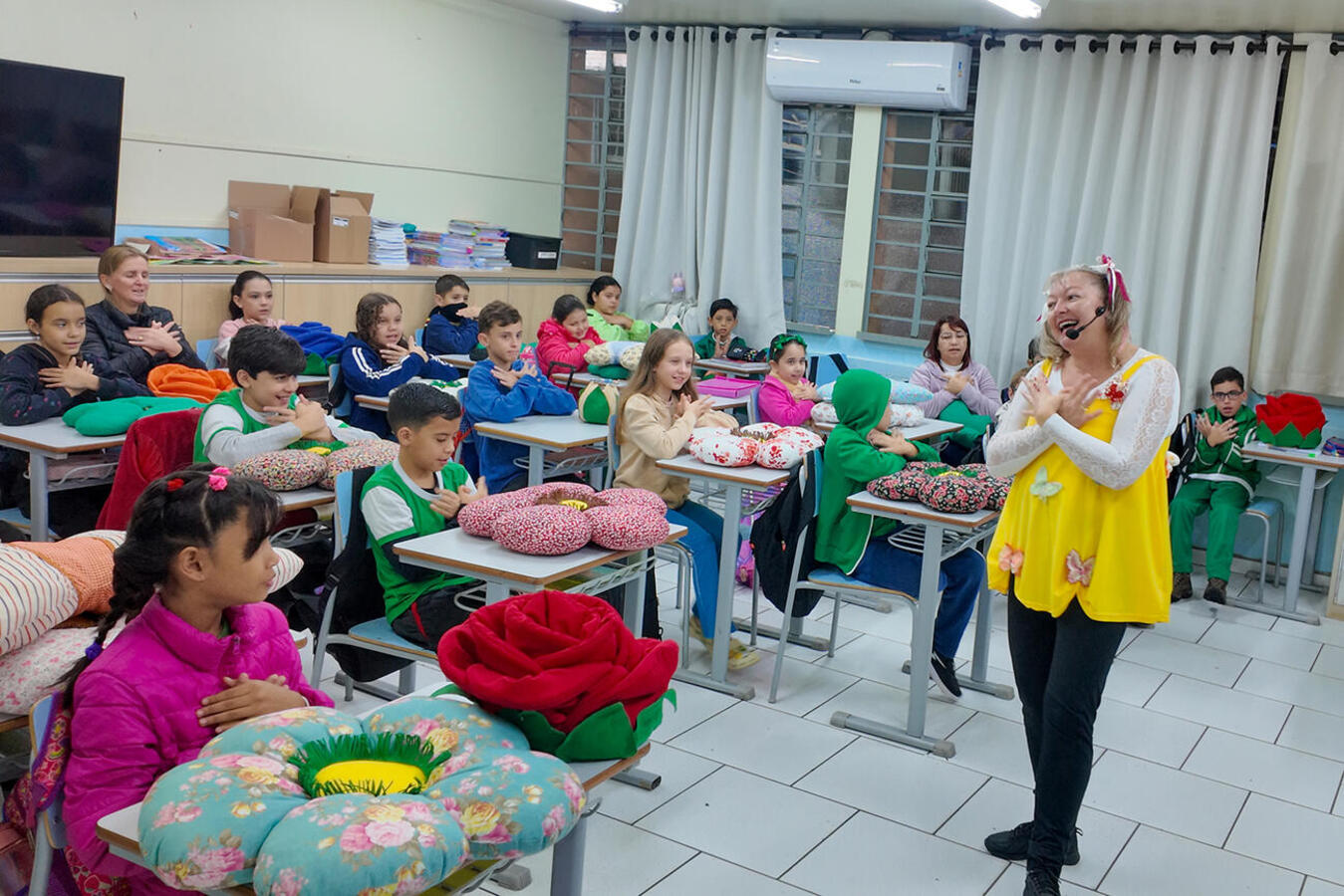 Projeto da SDHS em parceria com secretarias da Cultura e da Educação leva uma mensagem de tolerância e acolhimento para alunos da rede municipal de ensino