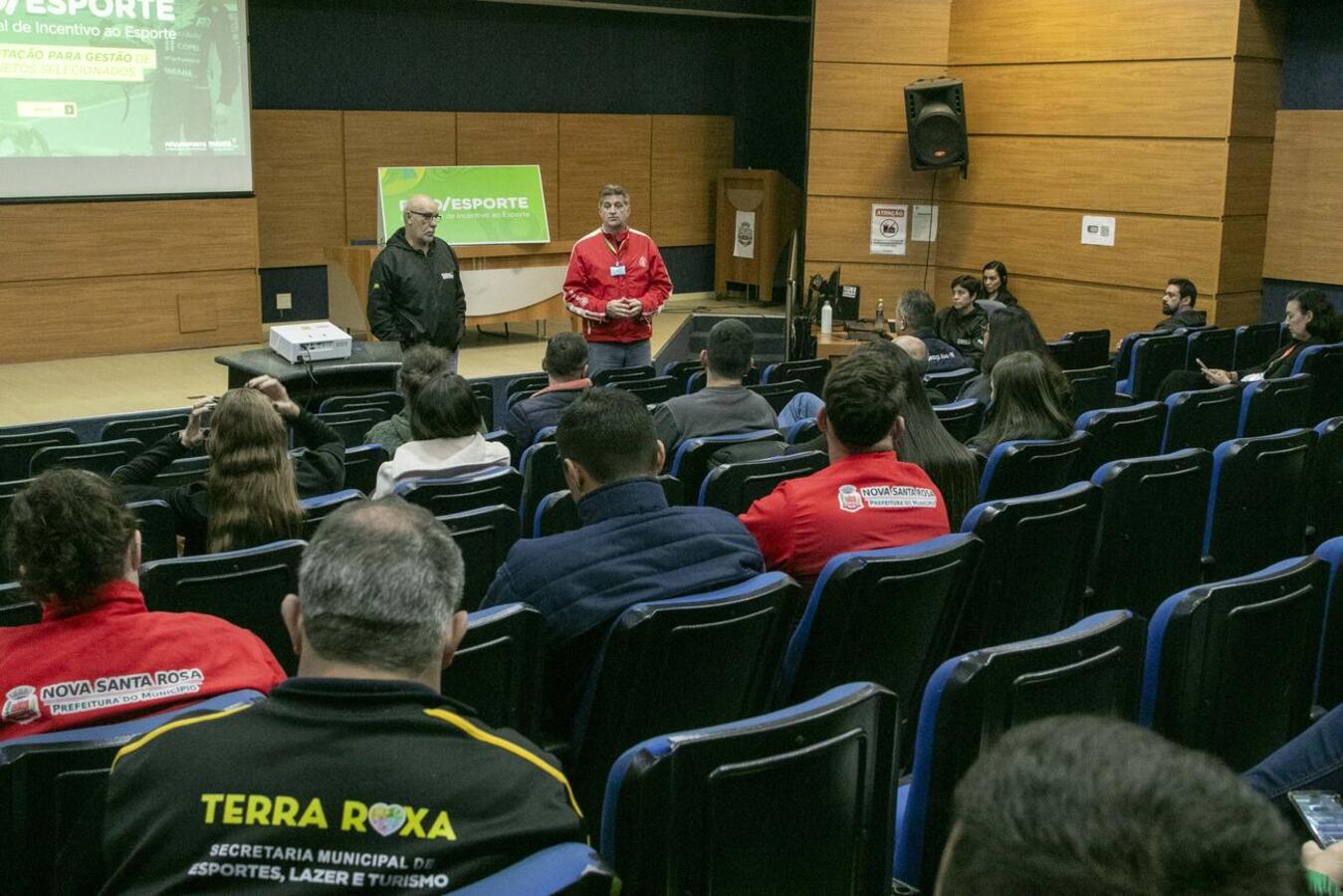 Prestação de contas ao Programa de Incentivo ao Esporte do Paraná foi o centro dos debates durante encontro realizado nesta terça-feira (16) no Acary Oliveira