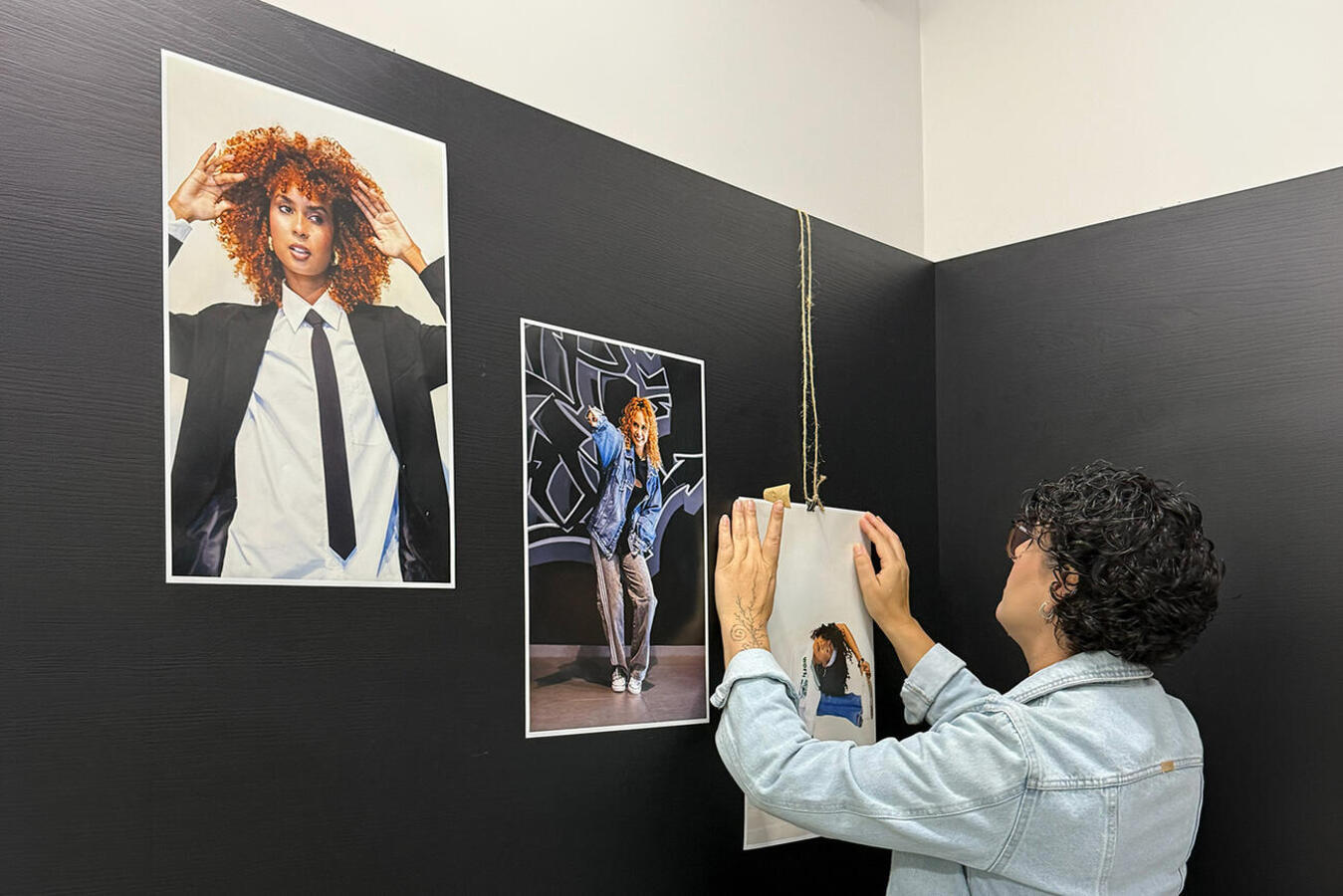 Após temporada na sede da AH2T, fotos de Gi Costa, que exaltam a presença feminina no hip hop em Toledo, poderão ser apreciadas pelo público até 30 de junho