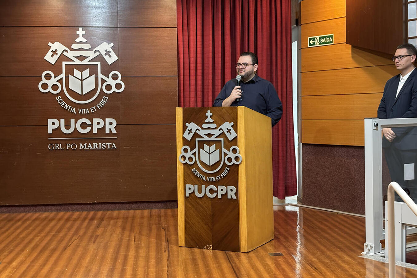Composta por duas turmas e 50 alunos, iniciativa da SDHS, da PUCPR e da Cáritas Diocesana começou no último sábado (20), no câmpus Toledo da universidade