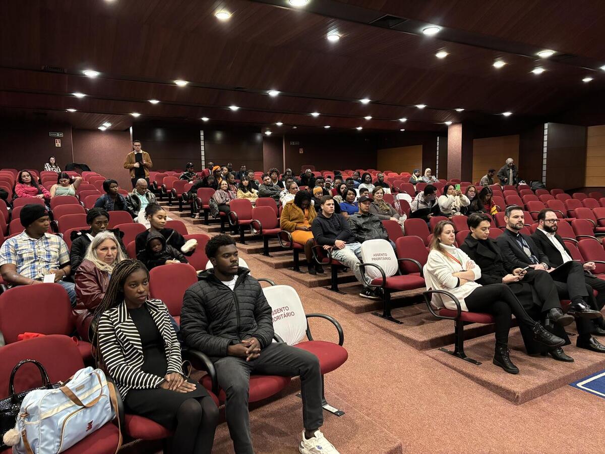 Formatura, no último sábado (13), reuniu alunos de três turmas e marcou encerramento da sexta edição da Escola de Língua Portuguesa para Migrantes
