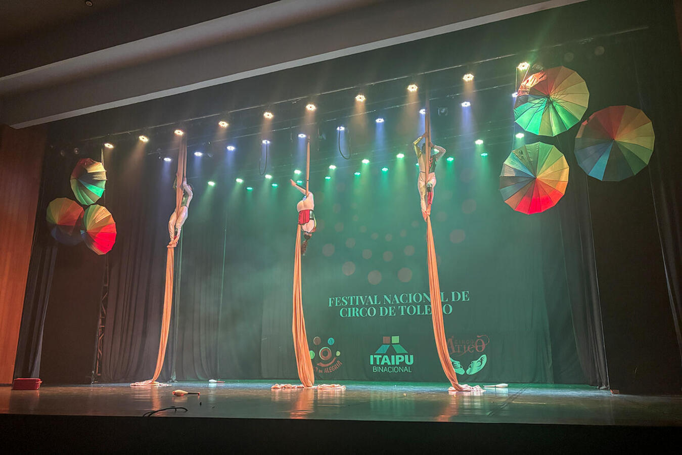 Até domingo (14), município será a capital brasileira da arte circense, com oficinas e apresentações em vários pontos da cidade; nesta sexta (12) tem “Noite de Gala”