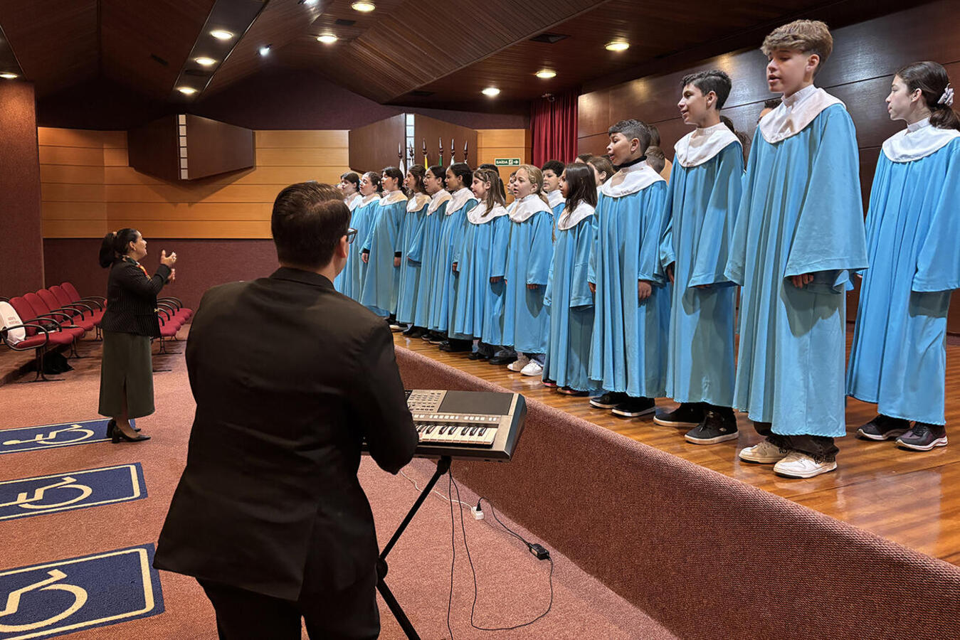 Composta por duas turmas e 50 alunos, iniciativa da SDHS, da PUCPR e da Cáritas Diocesana começou no último sábado (20), no câmpus Toledo da universidade