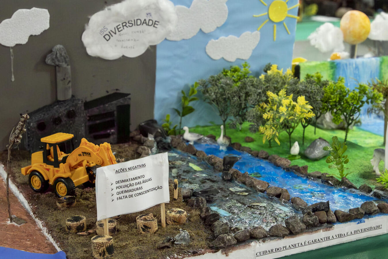 Exposição integra a programação do Junho Verde e apresenta atividades desenvolvidas por alunos do Infantil 4 ao 5º ano do Ensino Fundamental