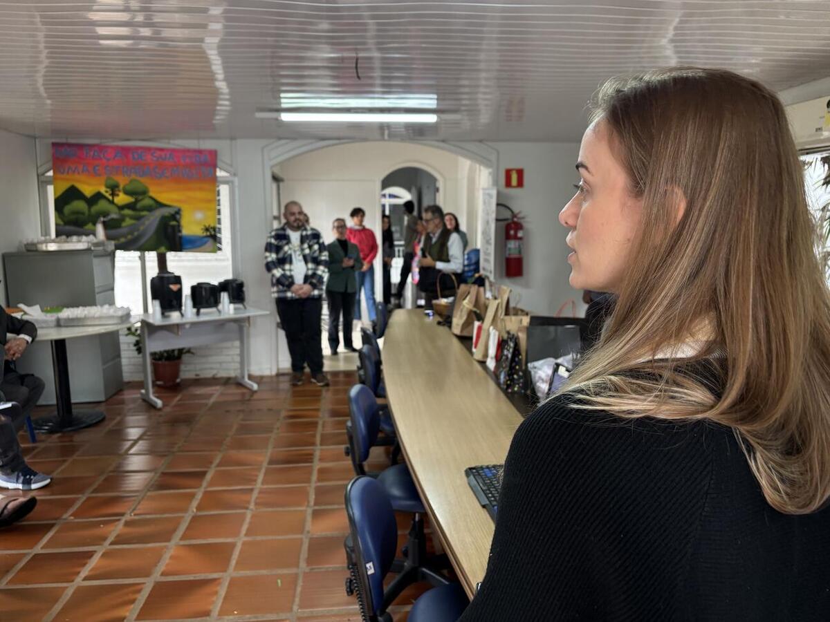 Atividade reuniu usuários do Caps AD e do SIM PR Caps AD III com ações de integração, orientação e confraternização