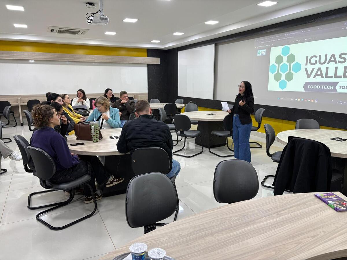 Primeiro encontro, nesta terça (7), abordou precificação de produtos; programação segue com oficinas sobre apresentação comercial e rodada de negócios