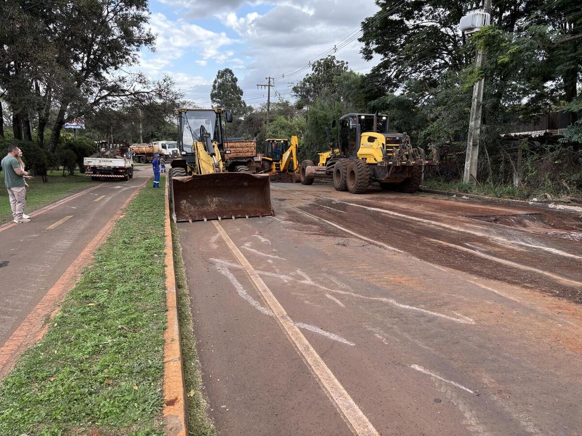 Guarda Municipal orienta motoristas a utilizarem duas rotas alternativas sinalizadas durante a execução dos serviços