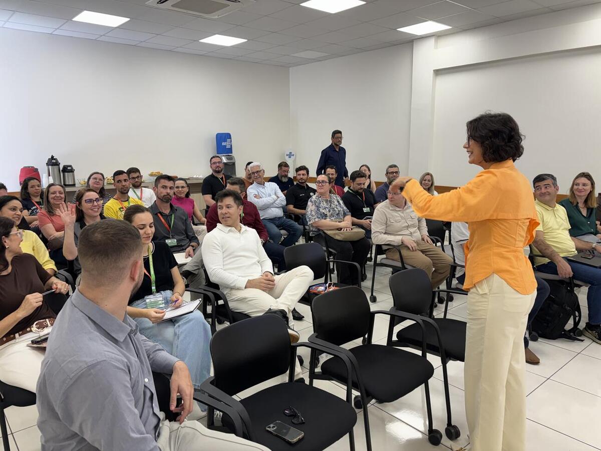 Encontro reuniu representantes de 17 secretarias municipais no Sebrae para esclarecer sobre compras públicas de soluções inovadoras