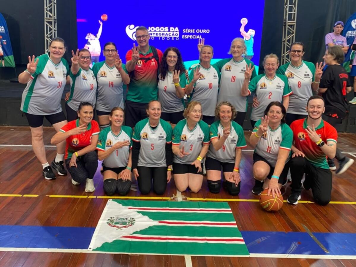 Delegação de 40 atletas disputou, entre domingo e quarta-feira (23 a 26), a Série Ouro Especial dos Jogos da Interação do Idoso, realizados no litoral do estado