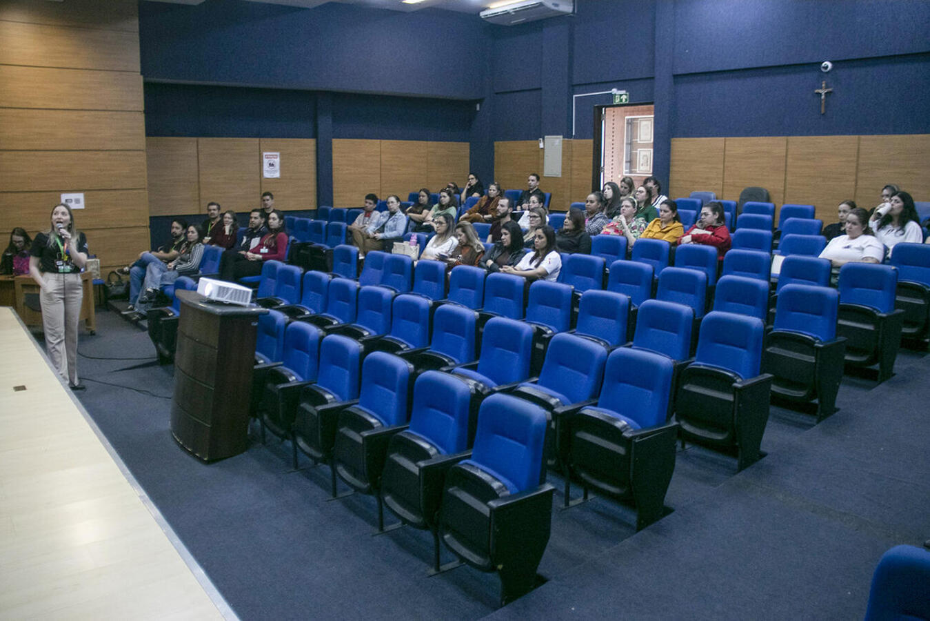 Servidores que trabalharão no pleito, marcado para o próximo dia 30, participaram de encontro realizado na tarde desta segunda-feira (24) no Auditório Acary OIiveira 