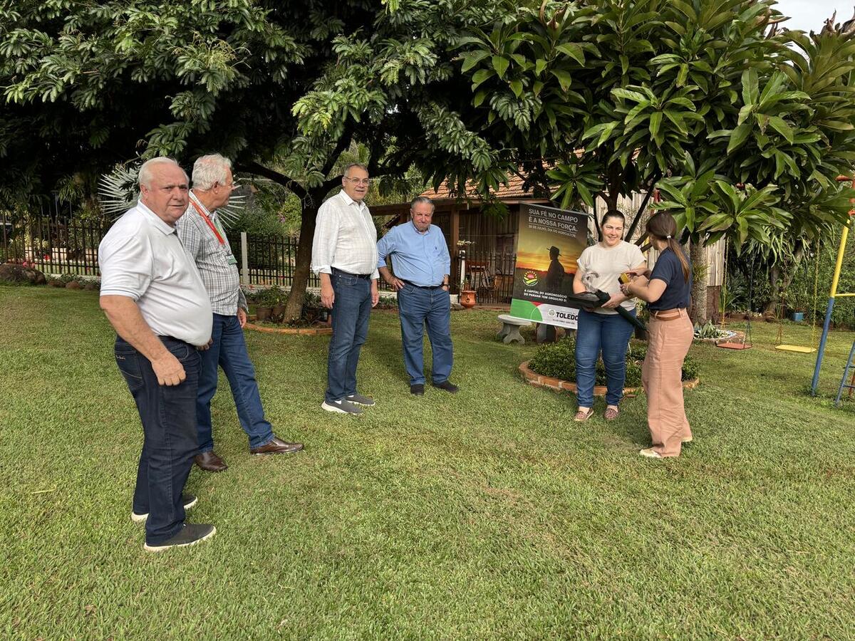 Programação foi encerrada nesta terça-feira (4) com café rural em propriedade que representa a sucessão familiar no campo