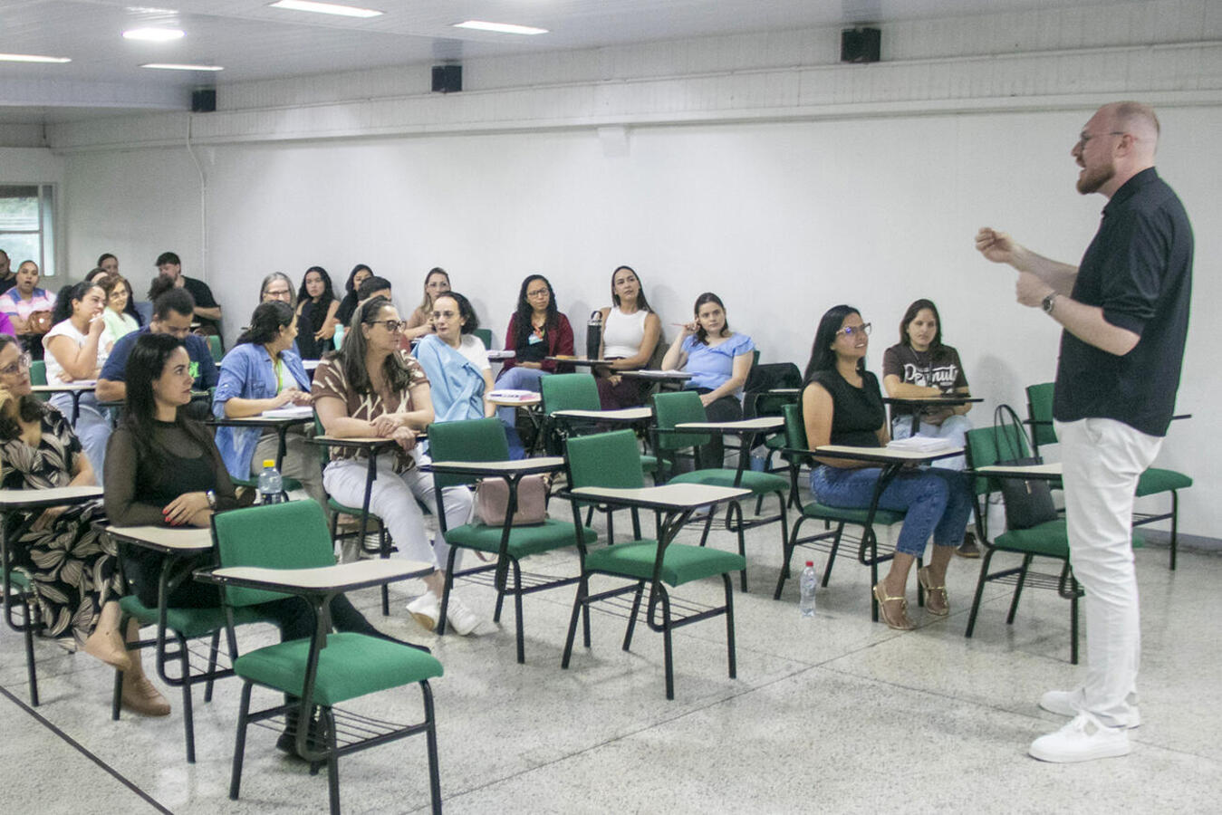 Serviço de Proteção e Atendimento Integral à Família é o tema central de curso que está sendo ministrado nesta quarta e quinta (19 e 20) no câmpus local da FAG