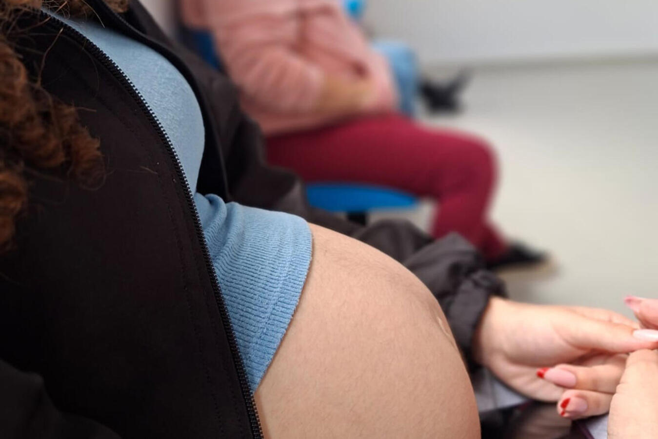 Projeto desenvolvido pela UBS do Santa Clara IV promove reuniões mensais nas quais as mamães expõem suas dificuldades e ouvem conselhos de especialistas