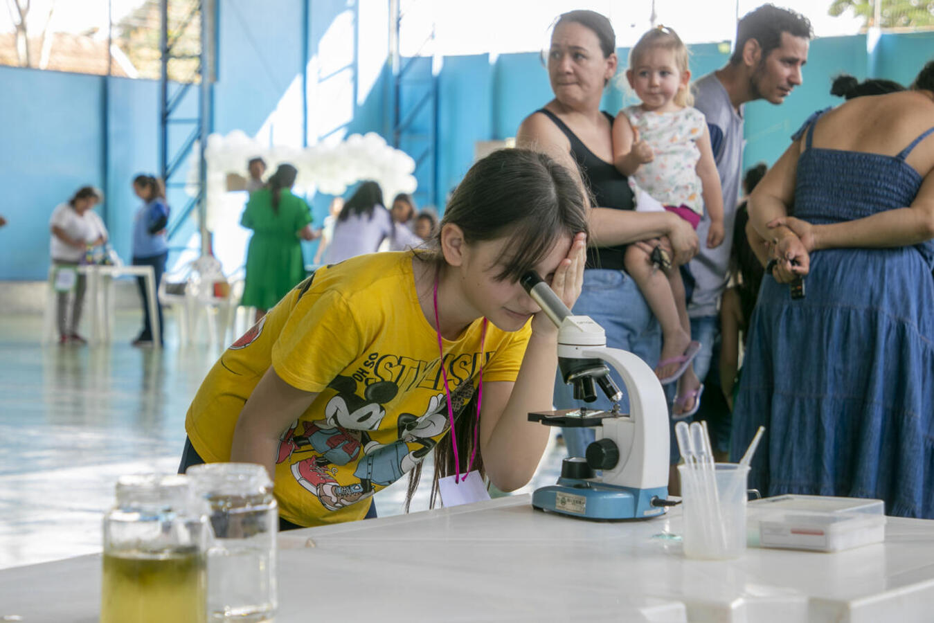 Atividade reuniu 14 trabalhos científicos elaborados por aproximadamente 300 alunos do 3º ao 5º ano