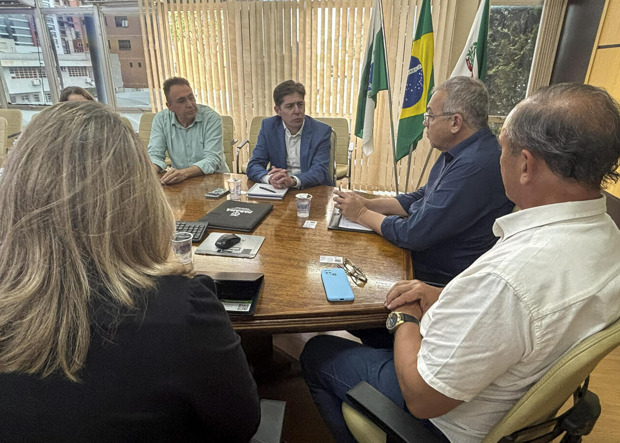Reunião entre Prefeitura, Estado e empresa responsável pelas obras tratou dos próximos passos para construção das unidades por meio de PPP