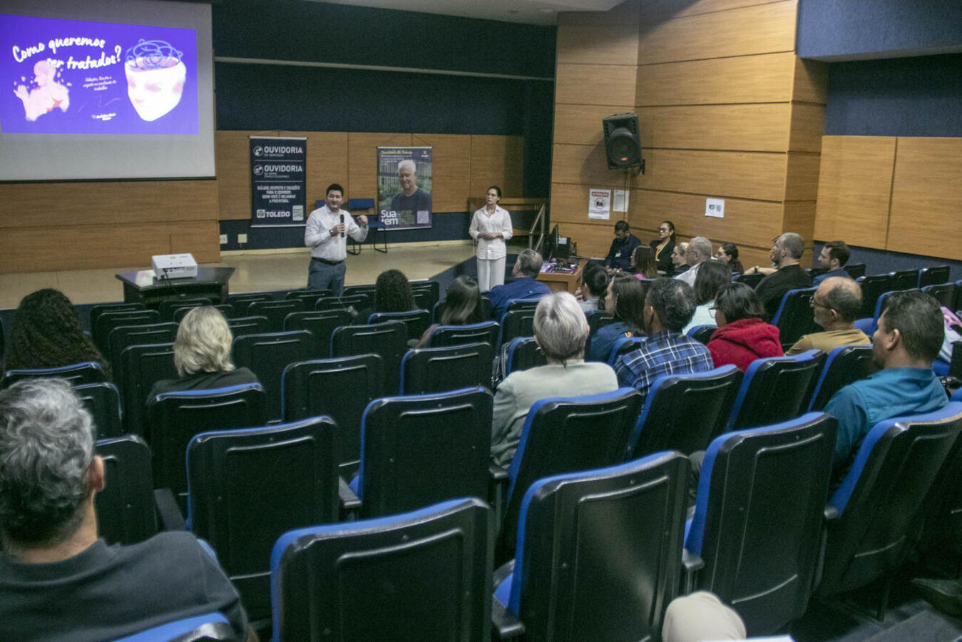 Atividade promovida pela Ouvidoria Municipal e Secretaria da Mulher abordou limites, respeito, comunicação e situações de assédio e discriminação no ambiente de trabalho
