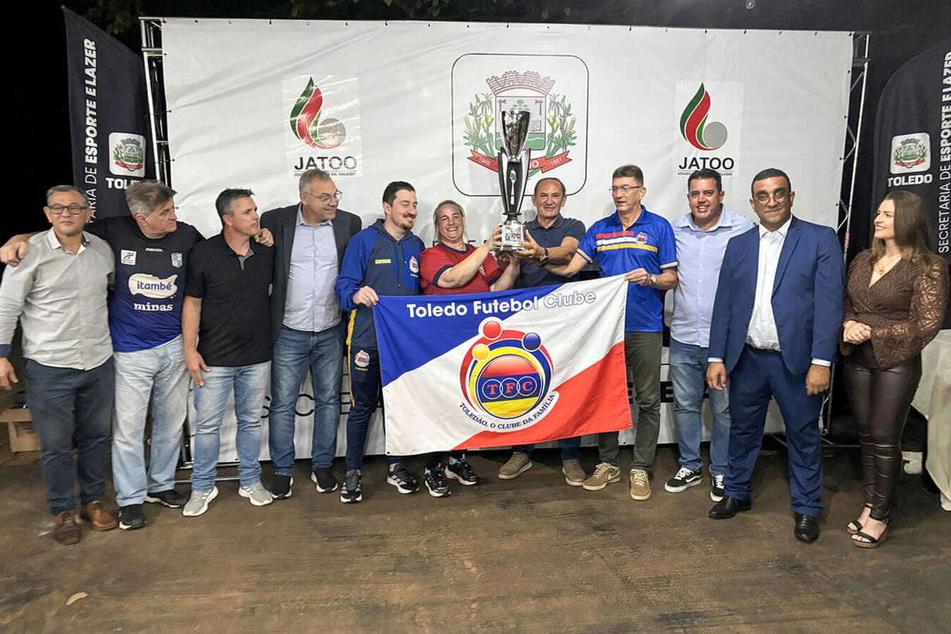 Evento na noite desta terça (1º), na Chácara Berckembrock, reconheceu atletas e equipes que se destacaram nas 31 modalidades disputadas nesta edição do Jatoo