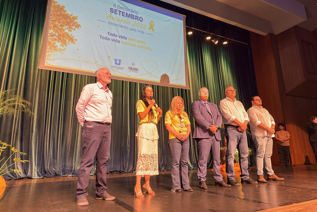 Palestras de especialistas sobre saúde mental e valorização da vida foram ponto central de evento realizado nesta sexta (18); número de inscrições chegou a 978