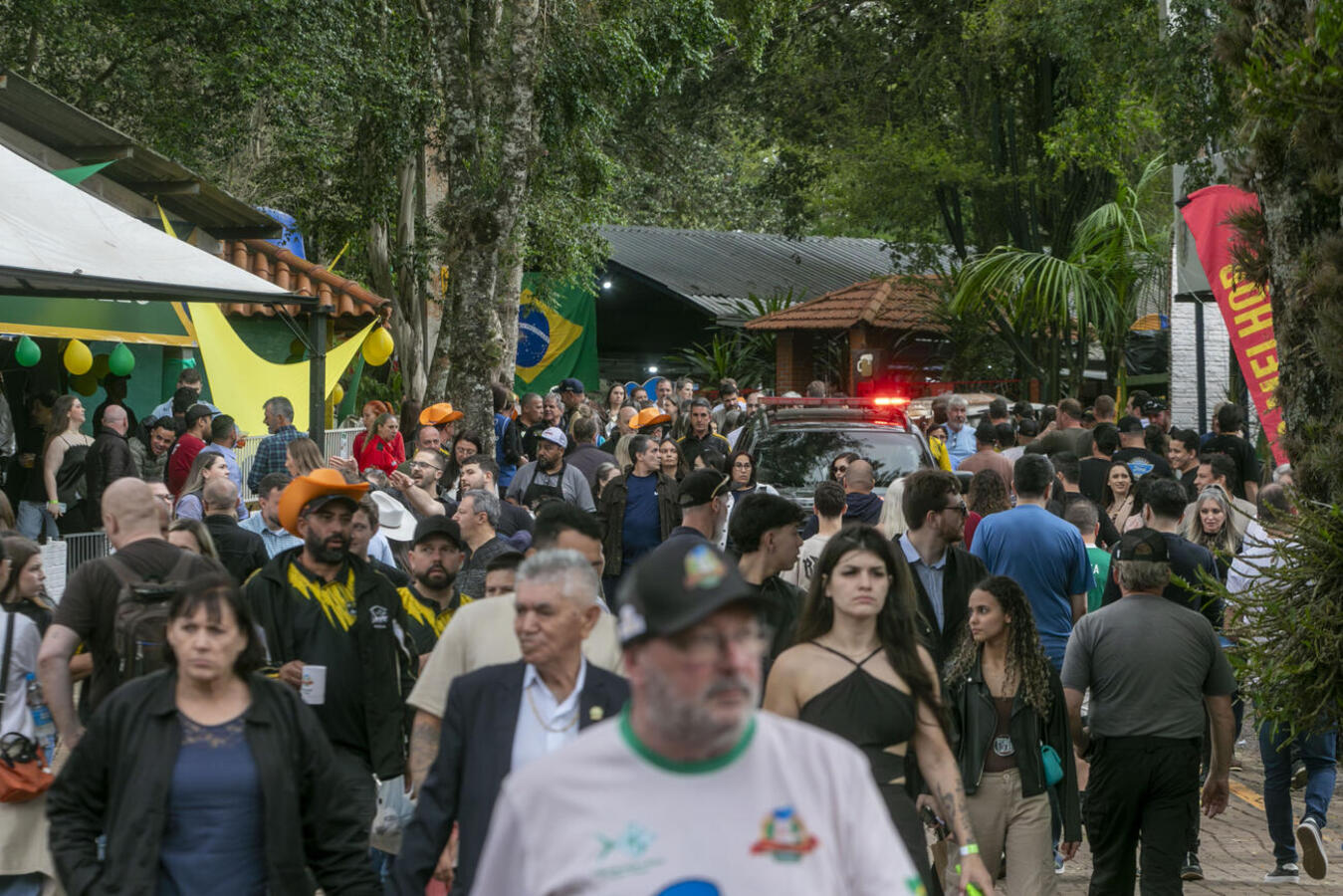 Evento realizado no Clube Caça e Pesca contou com 289 porcos assados, participação da imprensa, reforço na segurança e premiação dos participantes