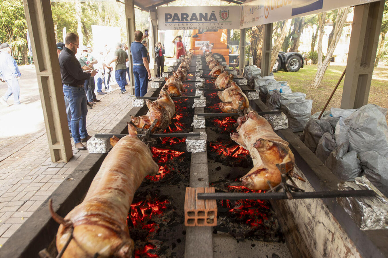 Maior festa gastronômica do município ocorrerá neste domingo (13); mais de 20 mil pessoas estão sendo esperadas pelo Clube Caça e Pesca, organizador do evento