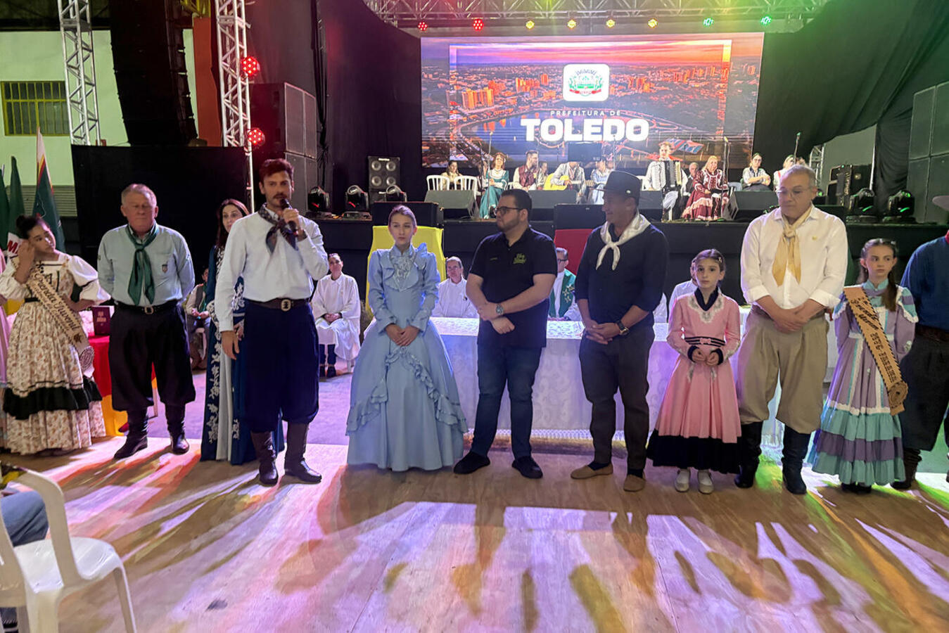 Solenidade na noite desta quinta (24) deu início a uma programação cultural repleta de atrações no Ismael Sperafico, que receberá 6 apresentações musicais até domingo (27)