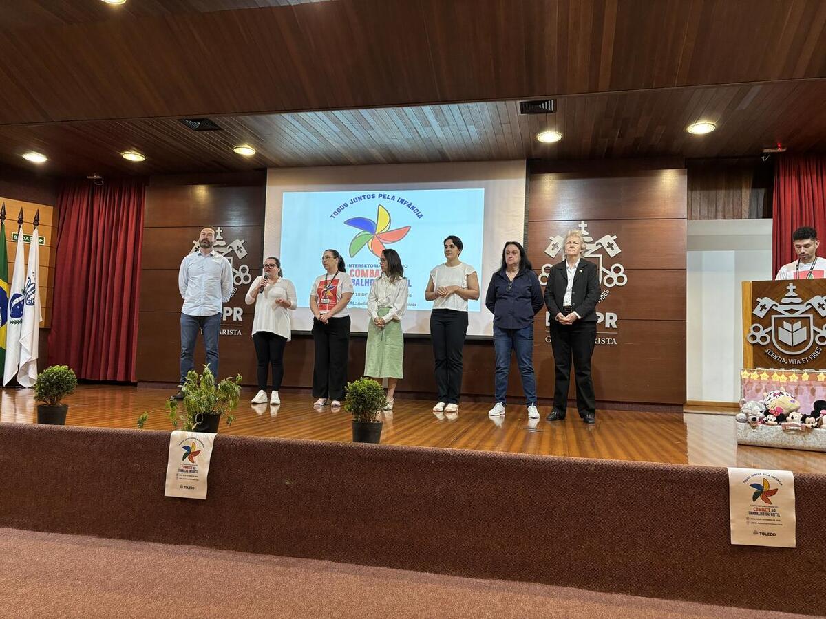 Seminário reuniu 230 participantes para discutir a atuação integrada da rede de proteção e as estratégias de prevenção e combate ao trabalho infantil em Toledo
