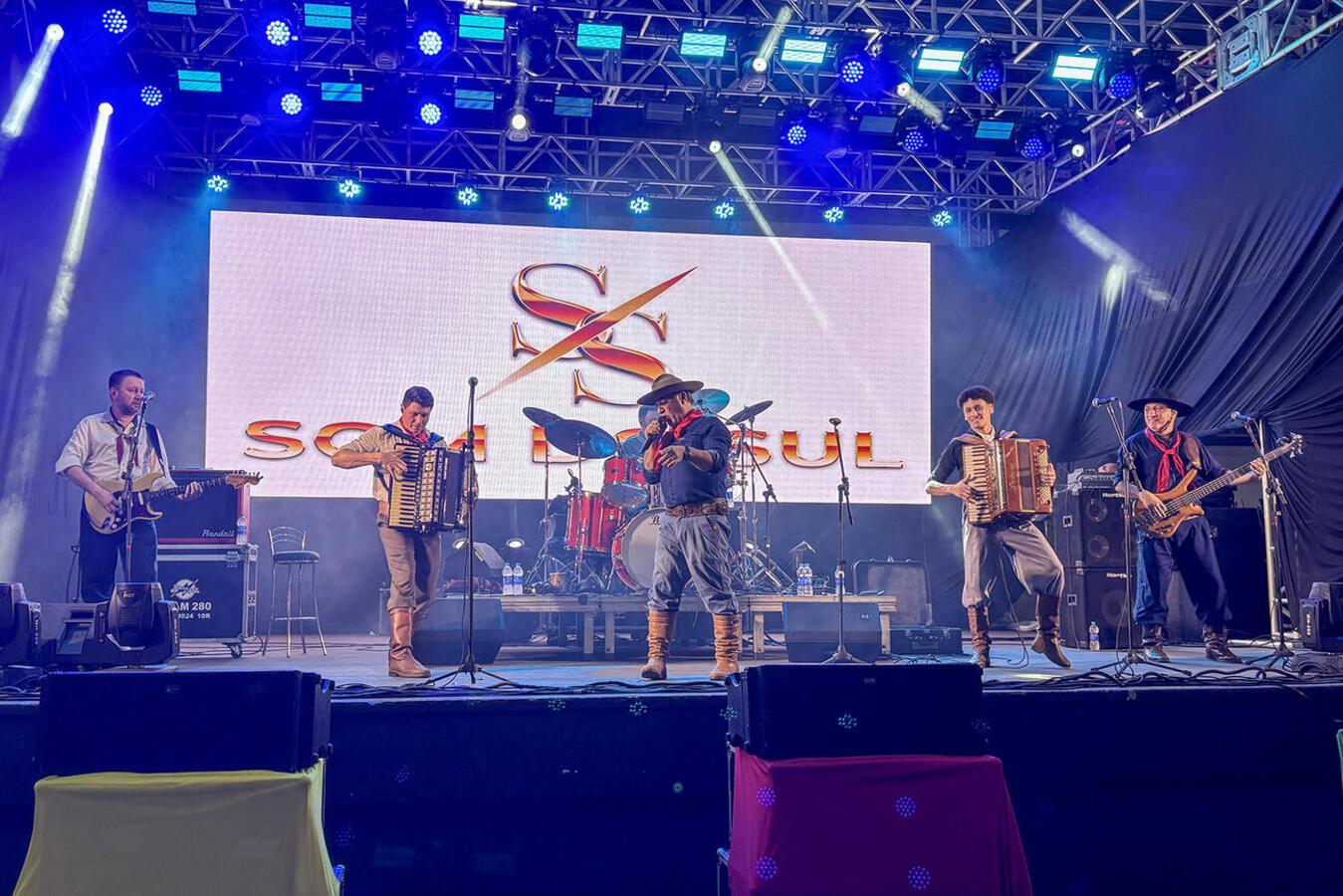 De quinta a domingo (24 a 27), mais de 8 mil pessoas passaram pelo Centro de Eventos Ismael Sperafico para acompanhar atrações que valorizam a cultura rio-grandense