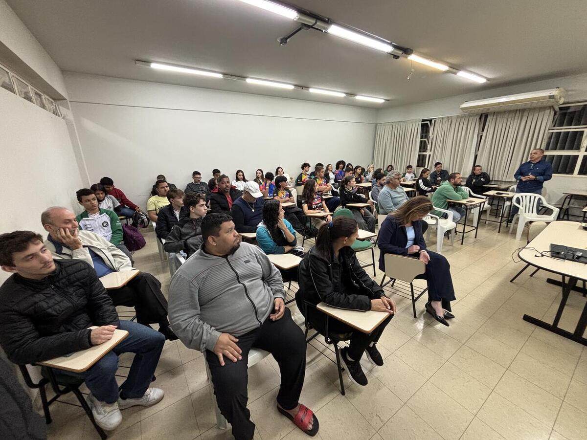 Primeiro encontro reuniu 63 participantes para discutir propostas que irão orientar as políticas esportivas entre 2027 e 2036
