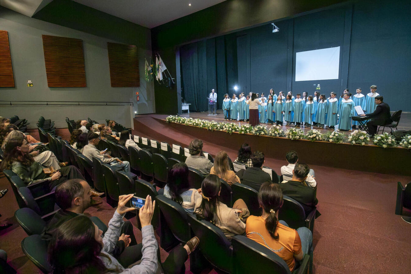 Evento teve abertura nesta terça-feira (6), na Unioeste, e segue com oficinas, minicursos, apresentações e outras atividades
