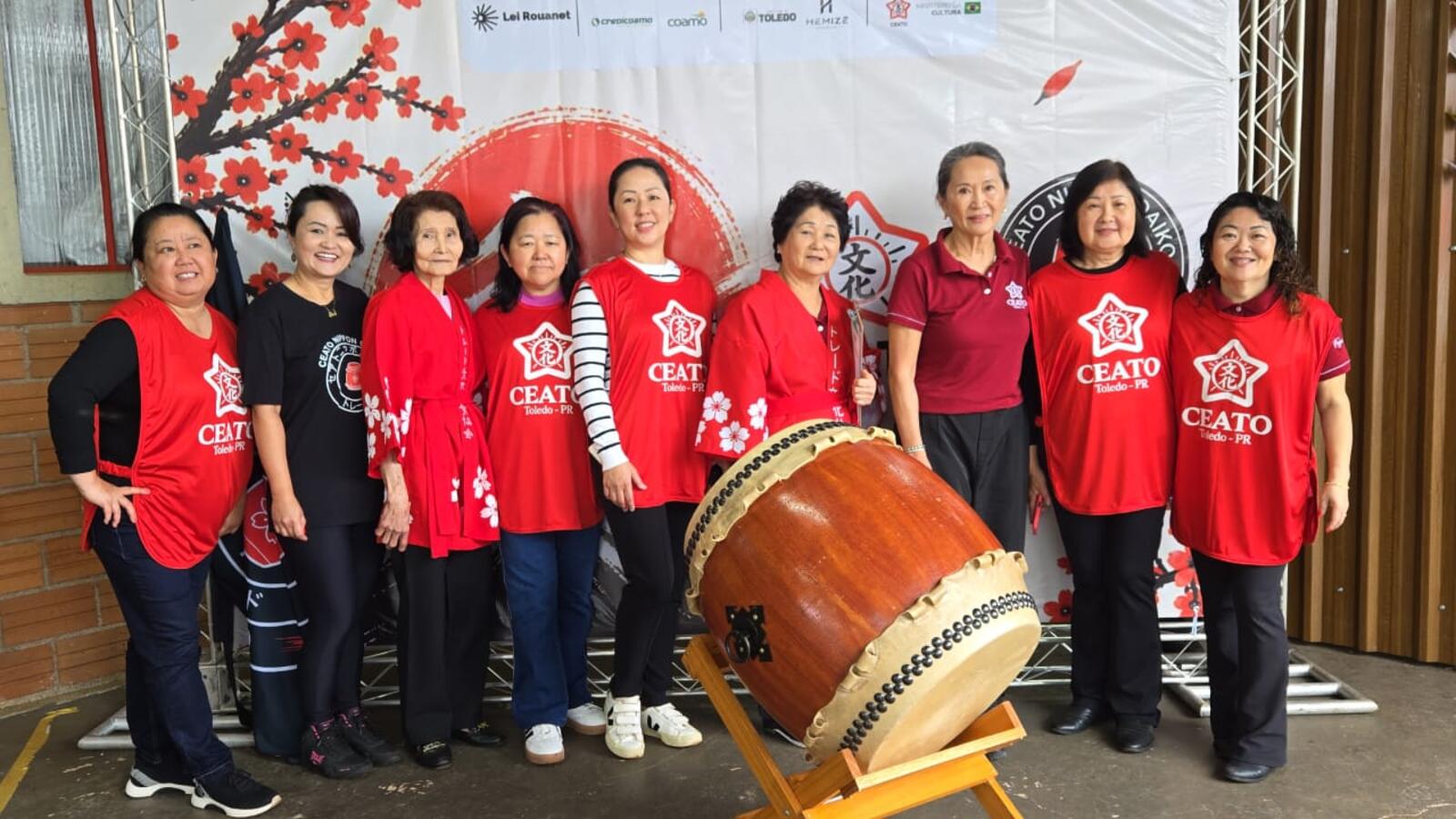 Festival realizado no último domingo (11), na Ceato, contou com apresentações artísticas, oficinas, demonstrações de artes marciais e gastronomia japonesa