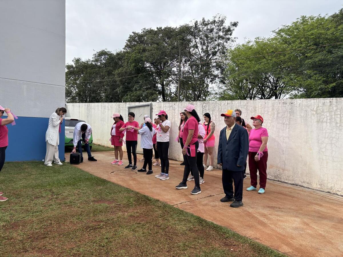 Ação reuniu profissionais de saúde e comunidade para incentivar a prevenção, o autocuidado e a realização de exames