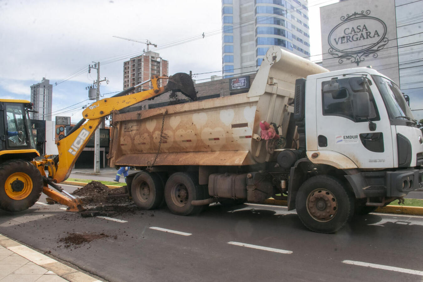 Intervenções ocorrem em frente à Casa Vergara, no Parque Ecológico Diva Paim Barth, com bloqueios temporários no trânsito