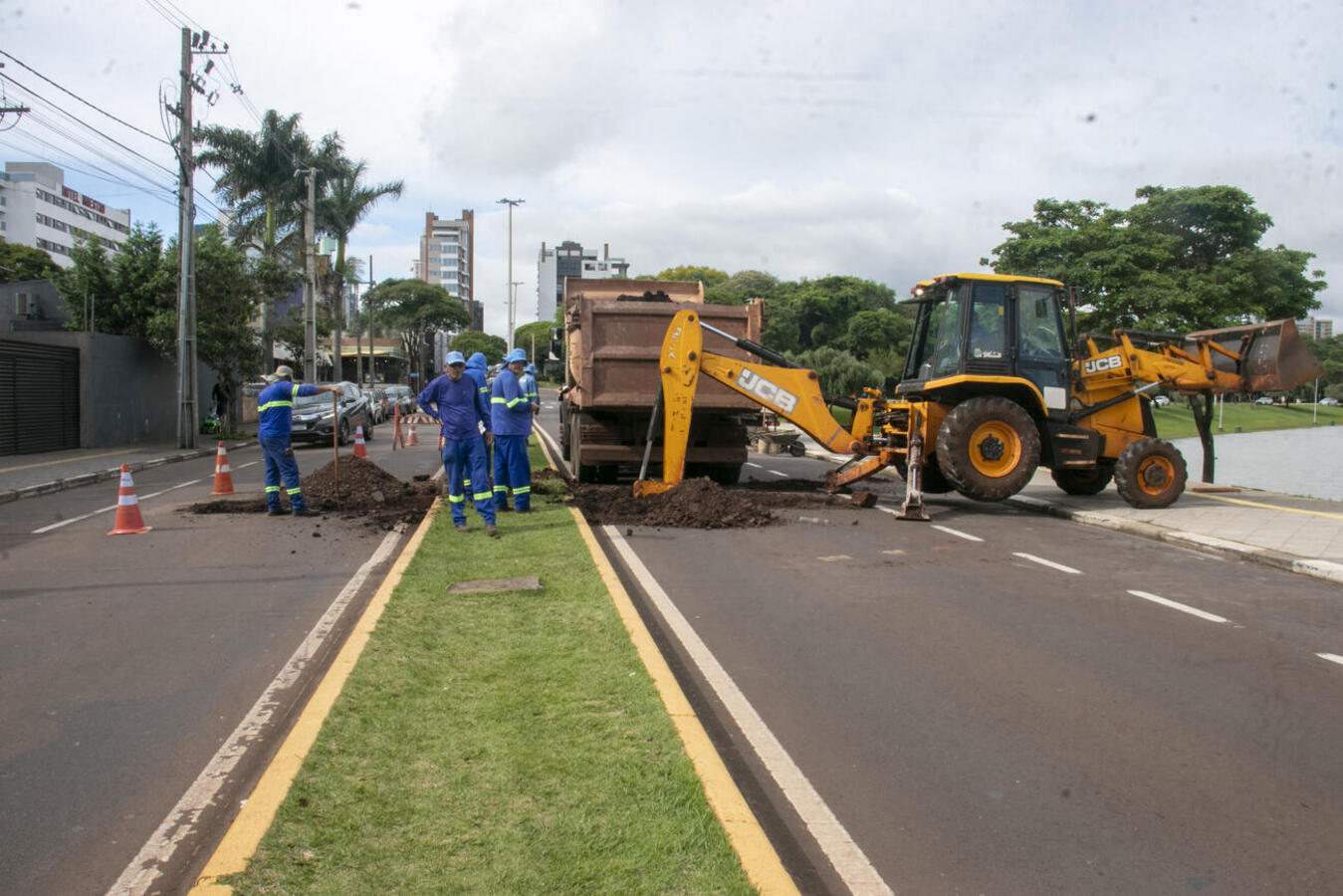 Intervenções ocorrem em frente à Casa Vergara, no Parque Ecológico Diva Paim Barth, com bloqueios temporários no trânsito