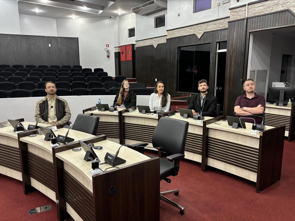 Relatório detalha orçamento atualizado de R$ 13,37 milhões, atendimentos em espaços culturais e resultados de cursos, projetos e eventos realizados entre maio e agosto