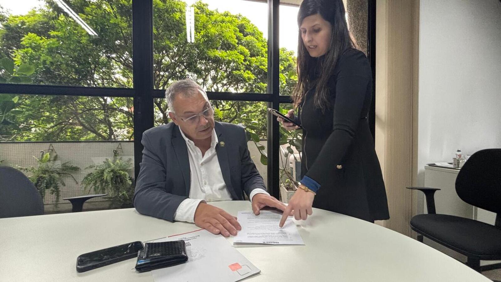 Prefeito esteve também na Seil para conferir os projetos de infraestrutura (Crédito: MárcioPimentel/Secom)