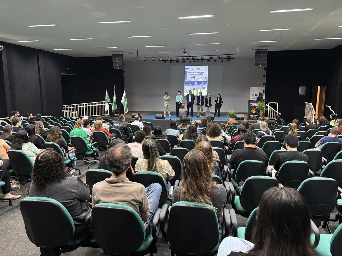 Evento promovido pelo CMDCA reuniu profissionais e representantes da rede de atendimento para discutir temas relacionados às políticas de socioeducação