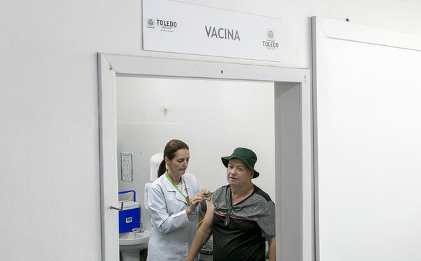Saúde orienta população a manter imunização em dia e adotar medidas preventivas para reduzir complicações e internações por síndrome respiratória aguda grave