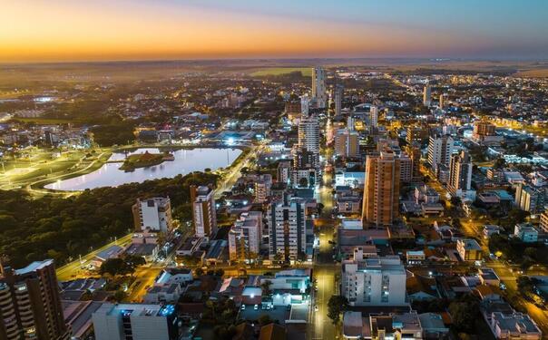 Engenheiros e arquitetos de Toledo e região participaram da apresentação da plataforma Aprova Digital, utilizada pela Secretaria de Planejamento, Habitação, Urbanismo e Mobilidade para a tramitação digital de serviços da área de Obras