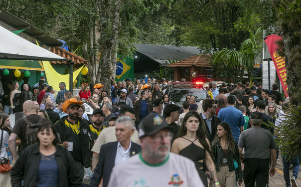 Evento realizado no Clube Caça e Pesca contou com 289 porcos assados, participação da imprensa, reforço na segurança e premiação dos participantes