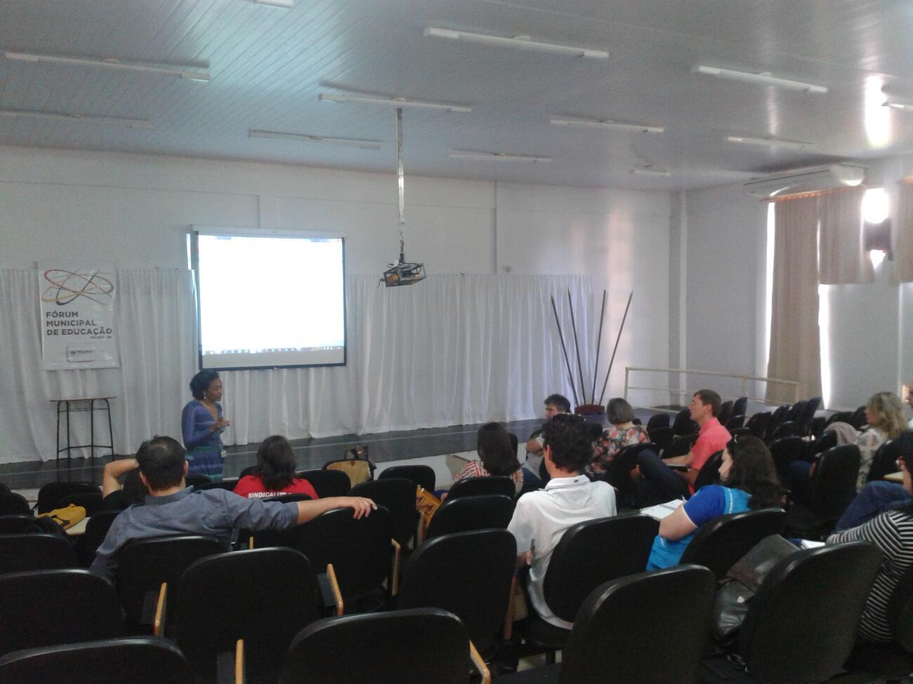 26/08/2016 - Reunião do Fórum Municipal de Educação-FME/Toledo e Comissão de Monitoramento e Avaliação do PME.