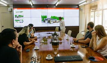 Proposta do partido arquitetônico foi apresentada nesta sexta-feira para o prefeito e equipe da Secretaria da Educação