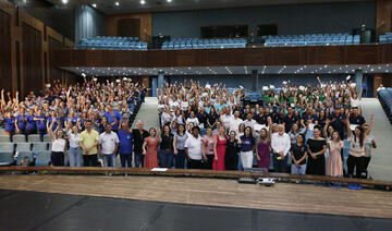 Conclusão do curso ocorreu na tarde desta quarta (3) no Teatro Municipal; profissionais de 18 municípios da 20ª Regional de Saúde marcaram presença
