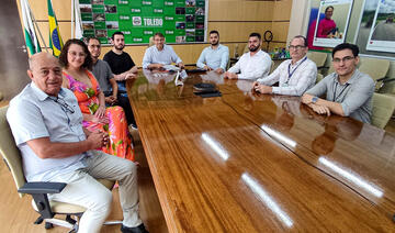 Comitiva cascavelense é recepcionada na Prefeitura de Toledo