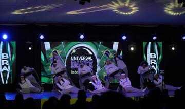 Apoiada pela Smel, 5ª Essência venceu todas as categorias que disputou na Seletiva Brasil do Universal Dance, realizado no início do mês em Florianópolis
