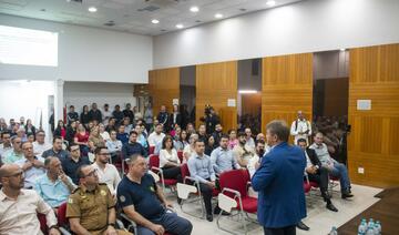 Além de ouvir demandas da sociedade civil em torno do tema, representantes do governo municipal falaram a respeito de ações junto a pessoas em situação de rua