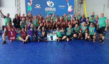 Com 4 medalhas de ouro e 5 de prata, município teve o melhor desempenho entre os 40 que disputaram a competição, realizada em Guaratuba entre sexta e terça-feira (8 a 12)