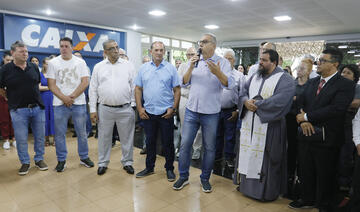 Eles receberam pessoalmente os trabalhadores, que na sequência tiveram um momento ecumênico com frei Amarildo Cupertino e pastor Sidnei Purcino