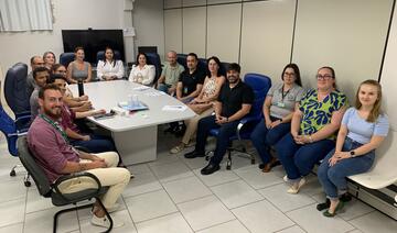 Reunião contou com representantes da Secretaria da Saúde, do Hospital Regional de Toledo e do Hospital Bom Jesus