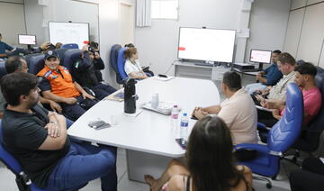 Reunião na sede da Secretaria Municipal de Saúde, na tarde desta terça-feira (11), tratou de ações realizadas e planejadas para conter o Aedes aegypti em Toledo