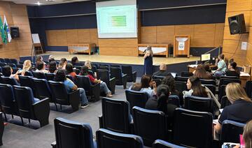 O encontro aconteceu na manhã desta terça-feira (18) e serviu para discutir ações, calendário e o trabalho com a leitura das crianças